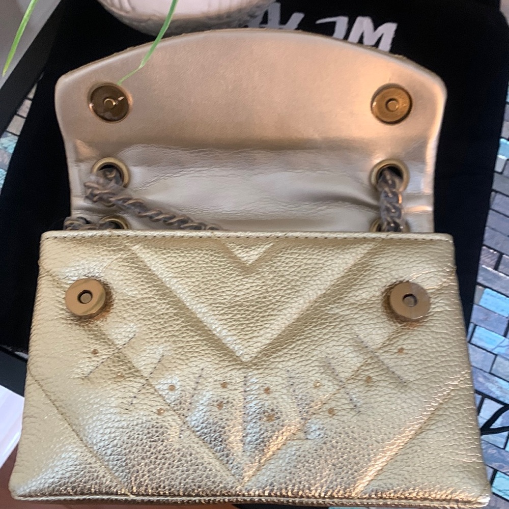 Kurt Geiger London Kensington Eye Quilted Leather Crossbody Bag - Picture 6 of 16